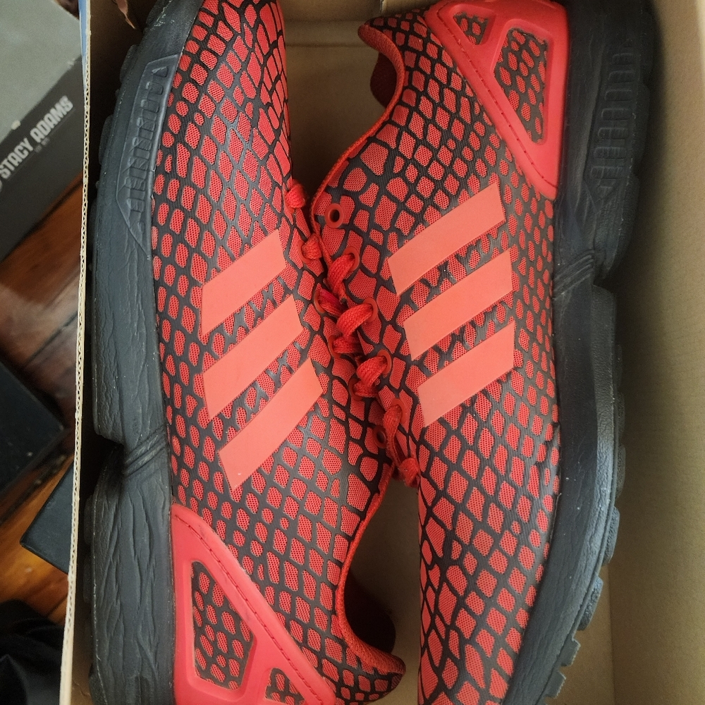 Mens Size 13 Adidas Sneaker... Zx Flux..